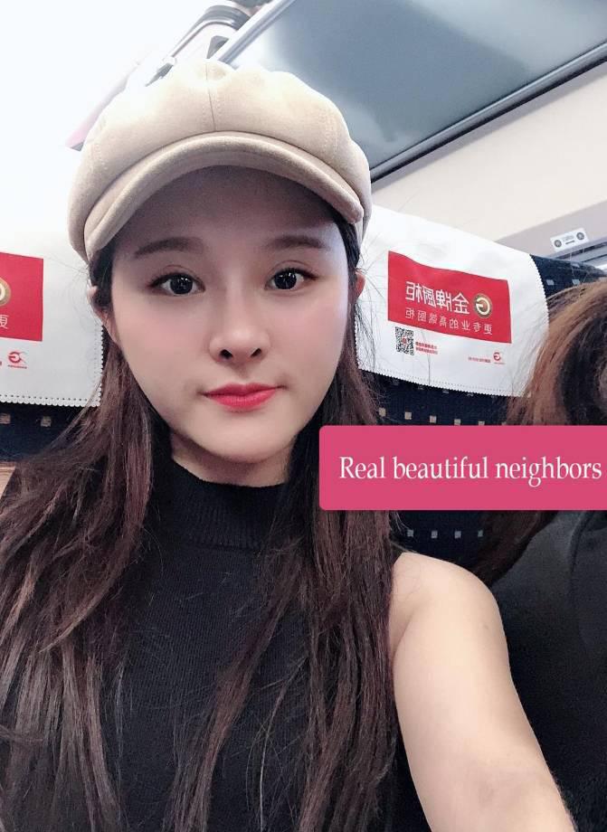 一身材不错的尤物